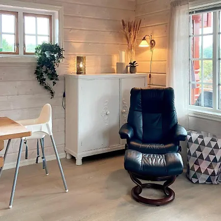 6 Person In Holiday home Korssund